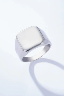 Frilivin 18 Bague Chevalière Petite Taille