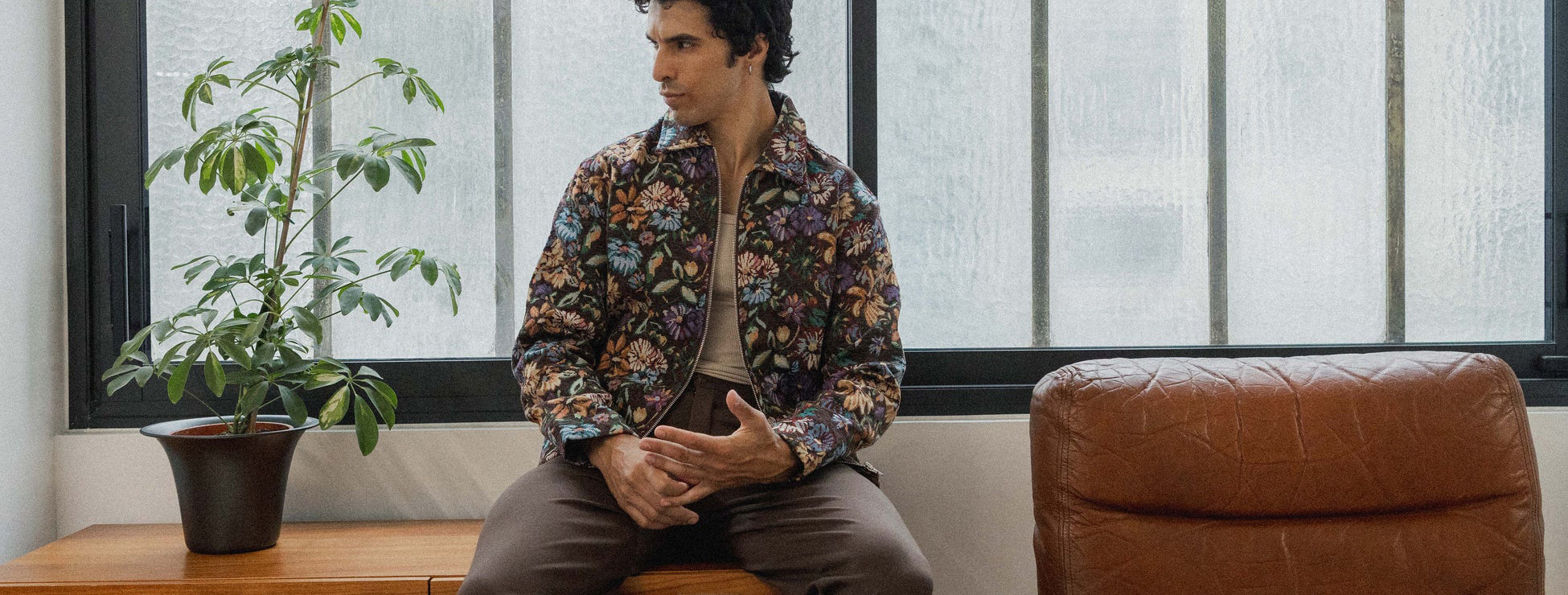 Frilivin 1 Frilivin -Frilivin BM2562G 2 VERT 1